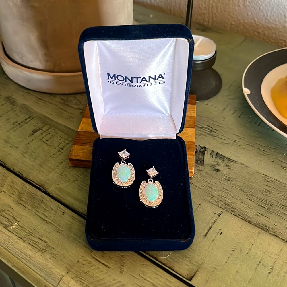 Montana Silversmiths Opal Horseshoe Earrings